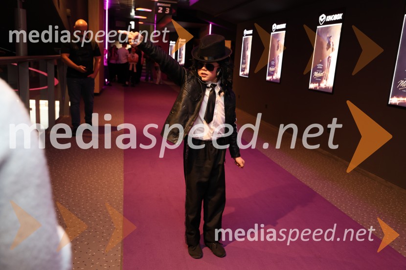 Michael, premiera filma, Maribox