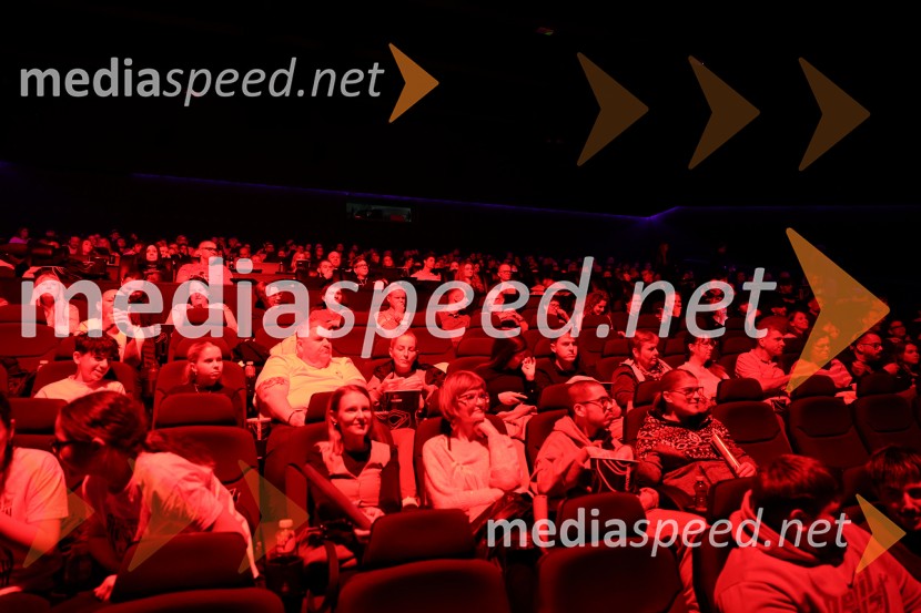 Michael, premiera filma, Maribox