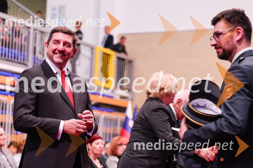 Državna proslava ob dnevu upora proti okupatorju