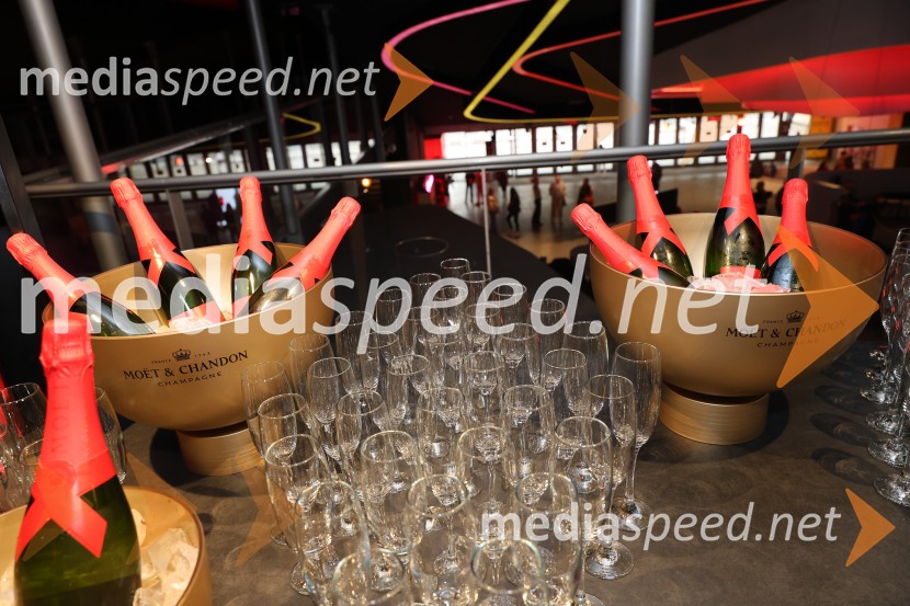 Hudičevka v Pradi 2, premiera, Maribox