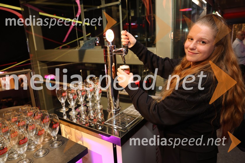 Hudičevka v Pradi 2, premiera, Maribox