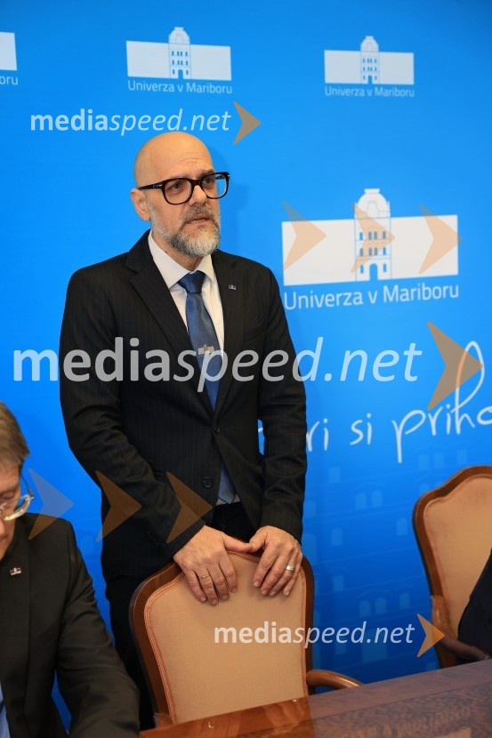 Univerza Maribor, novi rektor je Dean Korošak