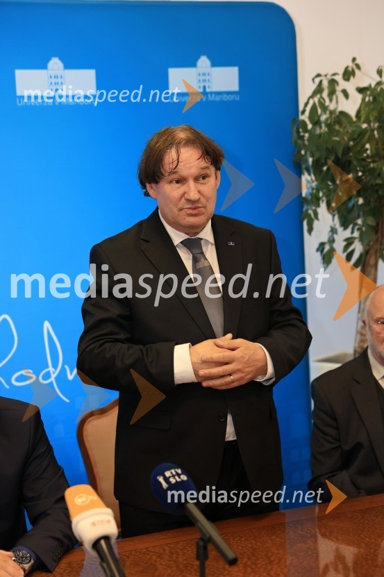 Univerza Maribor, novi rektor je Dean Korošak
