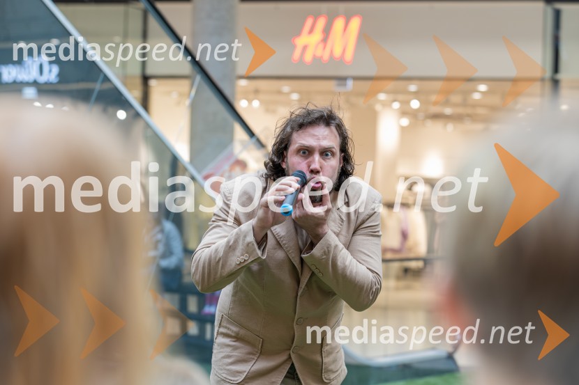 Predstava Pasji mož, Citycenter Celje