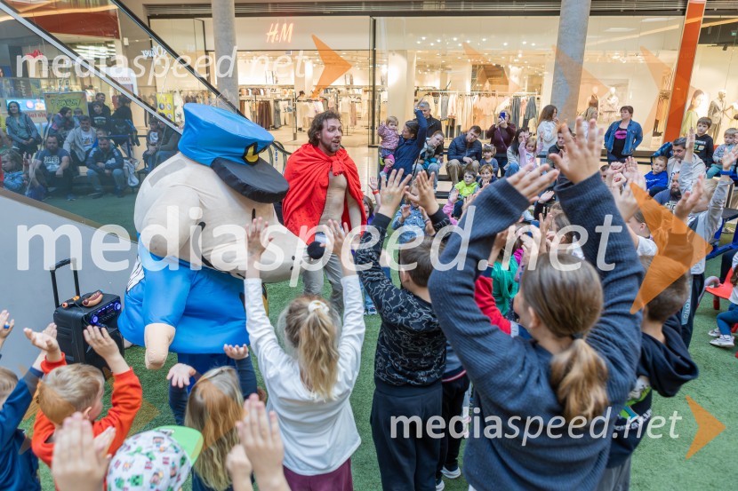 Predstava Pasji mož, Citycenter Celje