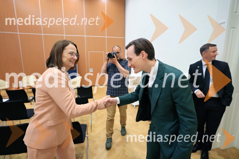 Domen Prevc in Spirit Slovenija podpisala pogodbo o promocijskem sodelovanju