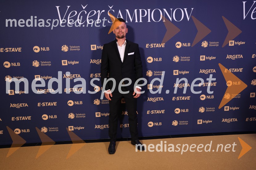 Večer šampionov 2026
