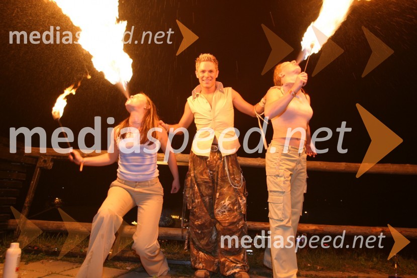 Sebastian v vroči družbiSebastian