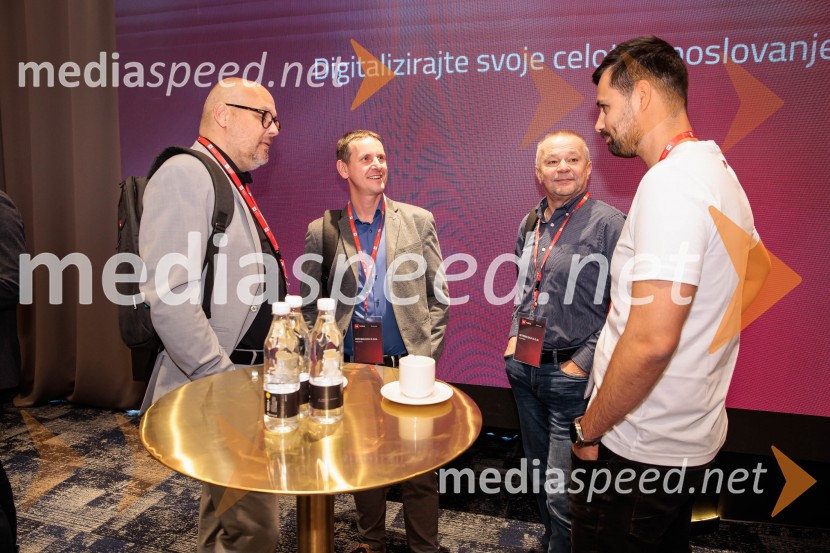 Digitalizacija in umetna inteligenca kot ključ do konkurenčnosti: BS Talks združil vodilne strokovnjake in odločevalce