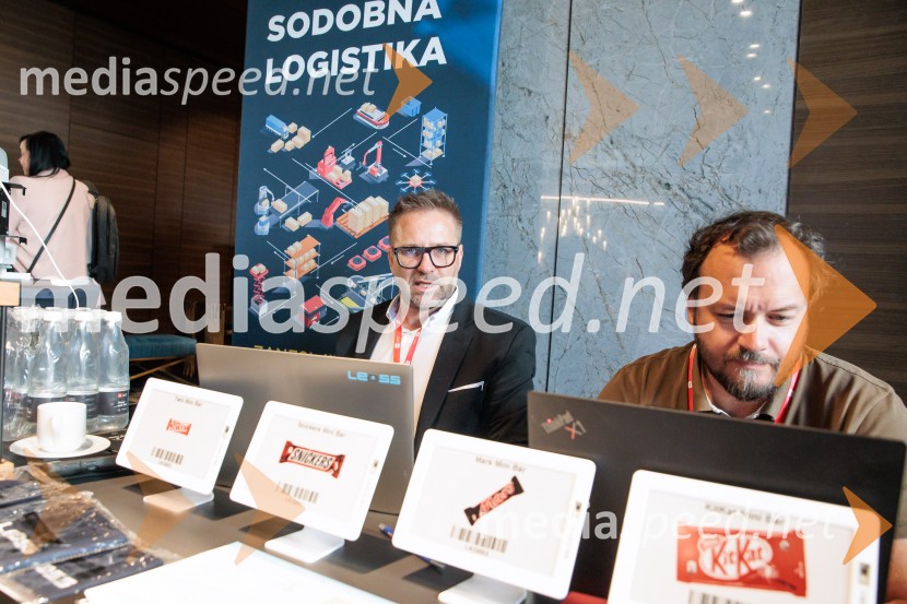 Digitalizacija in umetna inteligenca kot ključ do konkurenčnosti: BS Talks združil vodilne strokovnjake in odločevalce