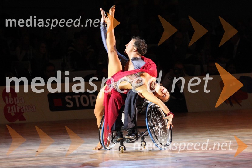 Maxim Sedakov in Svetlana Kukushkina, plesalcaSvetovno prvenstvo v latinskoameriških plesih 2009