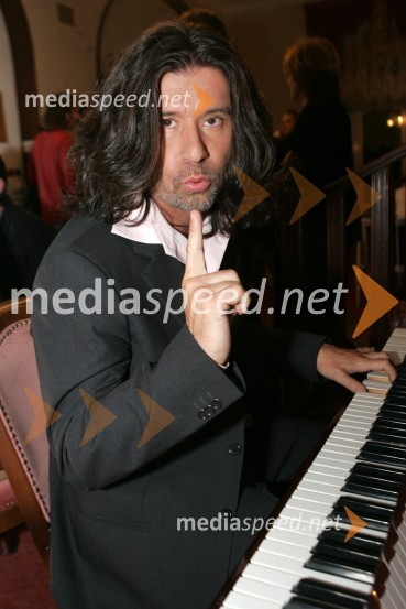 Goran Karan, hrvaški pevecDora 2006, hrvaški izbor za pesem evrovizije