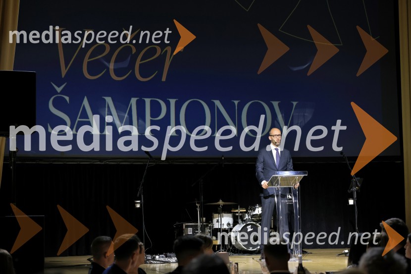 Večer šampionov 2026