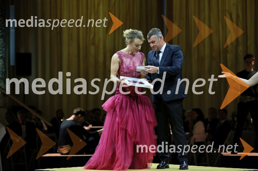 Večer šampionov 2026