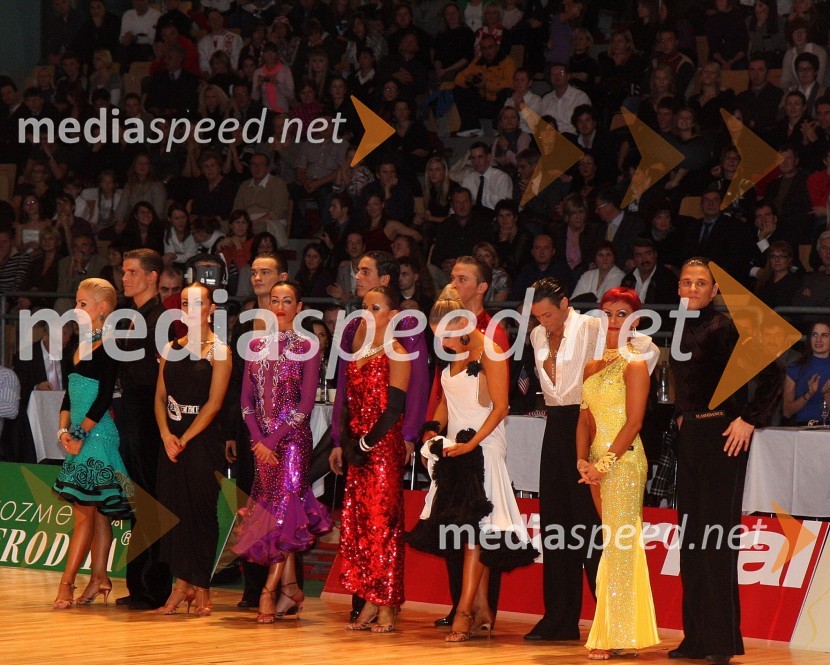 Jagoda Štrukelj in Jurij Batagelj, Slovenija, Anna Firstova in Alexey Silde, Rusija, svetovna prvaka v latinskoameriških plesih 2009, Antonia in Gabriele Goffredo, Italija, Anna Kuzminskaya in Andrey Zaytsev, Rusija, Michelle Abildtrup in Martino Zanibellato, Danska in Tatsiana Lahvinovich in Zoran Plohl, HrvaškaSvetovno prvenstvo v latinskoameriških plesih 2009