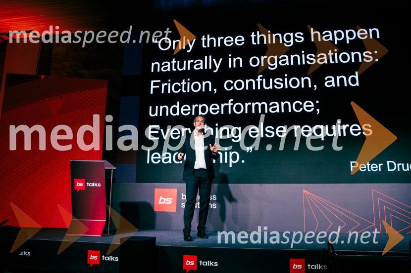 Digitalizacija in umetna inteligenca kot ključ do konkurenčnosti: BS Talks združil vodilne strokovnjake in odločevalce