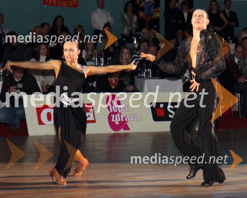 Anna Firstova in Alexey Silde, Rusija, svetovna prvaka v latinskoameriških plesih 2009	 
	Svetovno prvenstvo v latinskoameriških plesih 2009