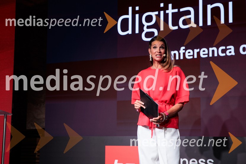 Digitalizacija in umetna inteligenca kot ključ do konkurenčnosti: BS Talks združil vodilne strokovnjake in odločevalce
