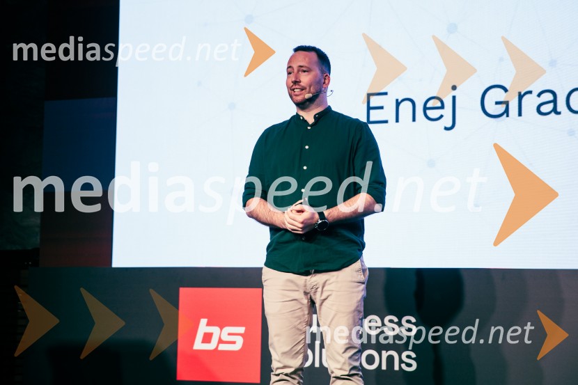 Digitalizacija in umetna inteligenca kot ključ do konkurenčnosti: BS Talks združil vodilne strokovnjake in odločevalce