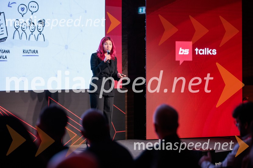 Digitalizacija in umetna inteligenca kot ključ do konkurenčnosti: BS Talks združil vodilne strokovnjake in odločevalce
