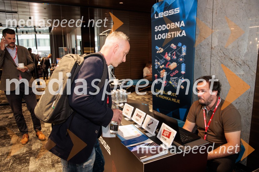 Digitalizacija in umetna inteligenca kot ključ do konkurenčnosti: BS Talks združil vodilne strokovnjake in odločevalce