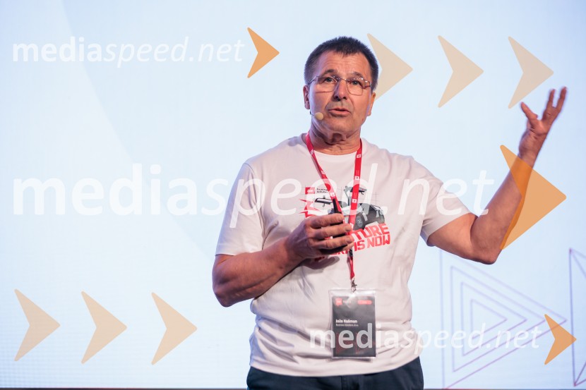 Digitalizacija in umetna inteligenca kot ključ do konkurenčnosti: BS Talks združil vodilne strokovnjake in odločevalce