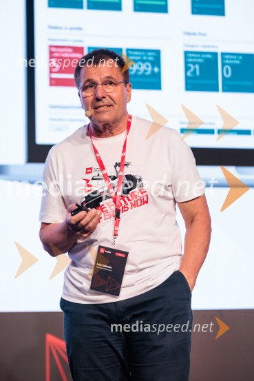 Digitalizacija in umetna inteligenca kot ključ do konkurenčnosti: BS Talks združil vodilne strokovnjake in odločevalce