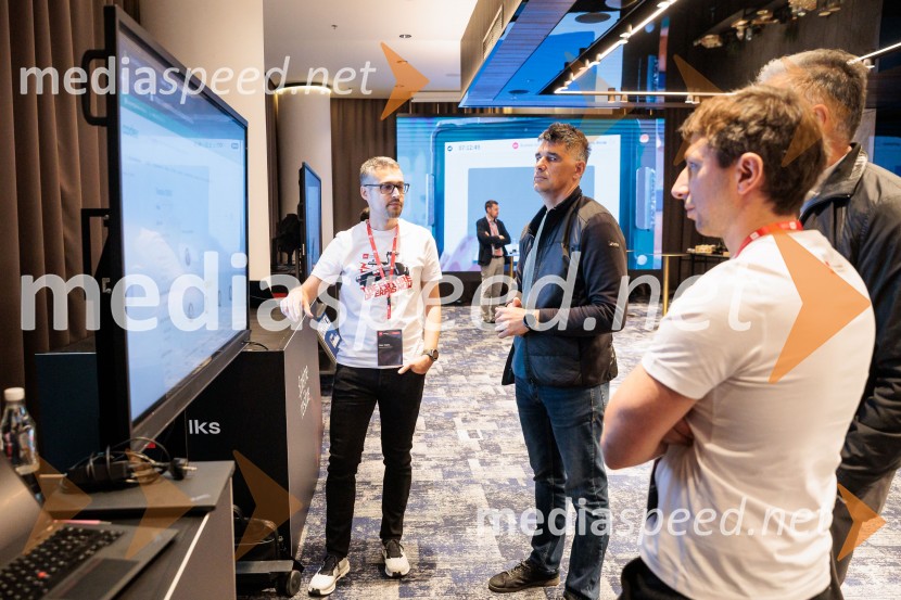 Digitalizacija in umetna inteligenca kot ključ do konkurenčnosti: BS Talks združil vodilne strokovnjake in odločevalce
