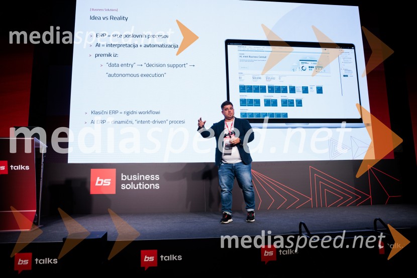 Digitalizacija in umetna inteligenca kot ključ do konkurenčnosti: BS Talks združil vodilne strokovnjake in odločevalce