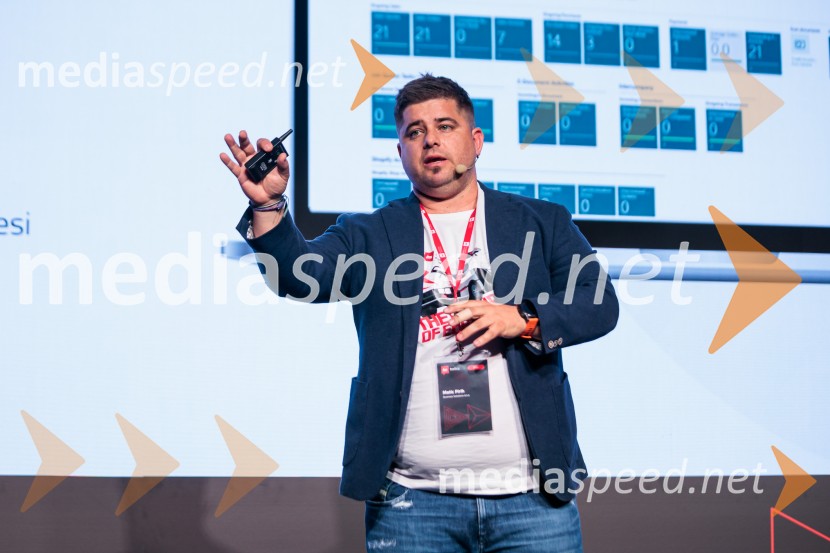 Digitalizacija in umetna inteligenca kot ključ do konkurenčnosti: BS Talks združil vodilne strokovnjake in odločevalce