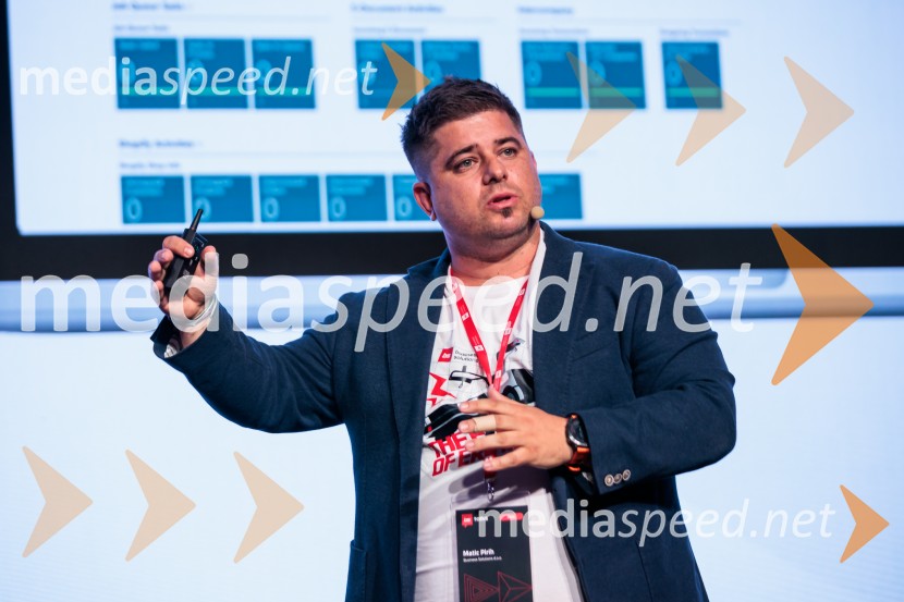 Digitalizacija in umetna inteligenca kot ključ do konkurenčnosti: BS Talks združil vodilne strokovnjake in odločevalce