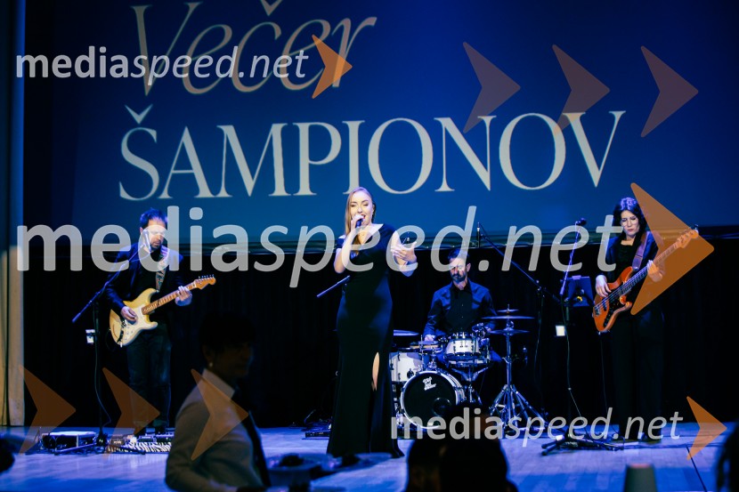 Večer šampionov 2026