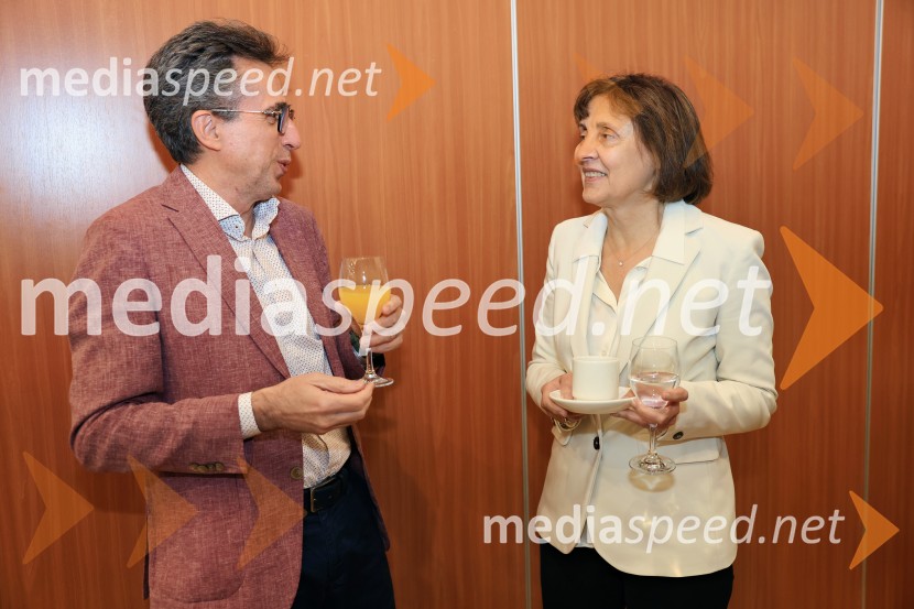 Konferenca Tea with Reason: Shaping the Future of Cities