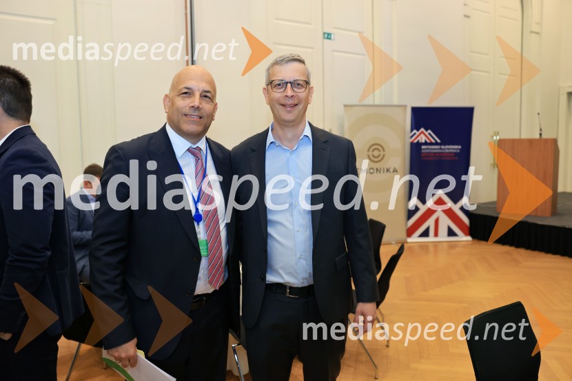 Konferenca Tea with Reason: Shaping the Future of Cities