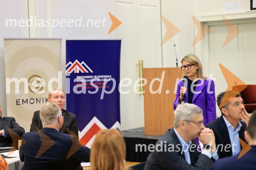 Konferenca Tea with Reason: Shaping the Future of Cities