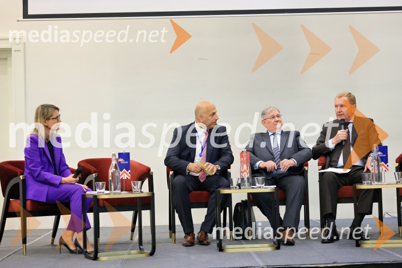 Konferenca Tea with Reason: Shaping the Future of Cities