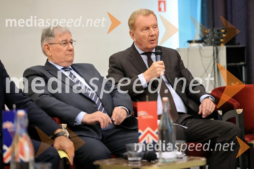 Konferenca Tea with Reason: Shaping the Future of Cities