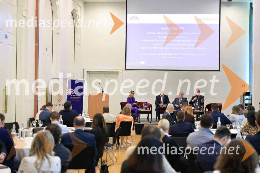 Konferenca Tea with Reason: Shaping the Future of Cities
