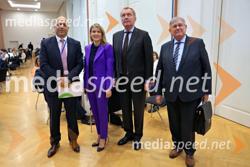 Konferenca Tea with Reason: Shaping the Future of Cities