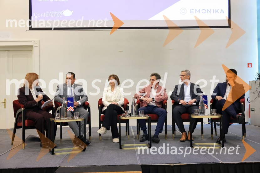 Konferenca Tea with Reason: Shaping the Future of Cities