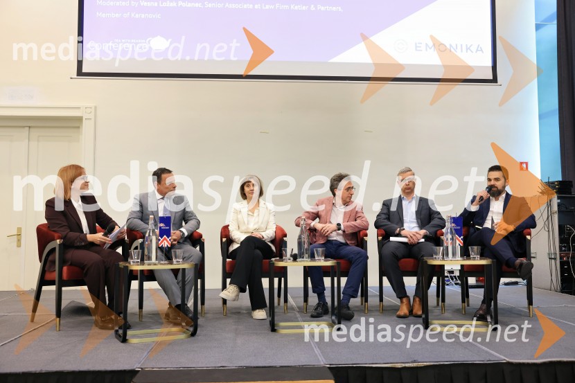 Konferenca Tea with Reason: Shaping the Future of Cities