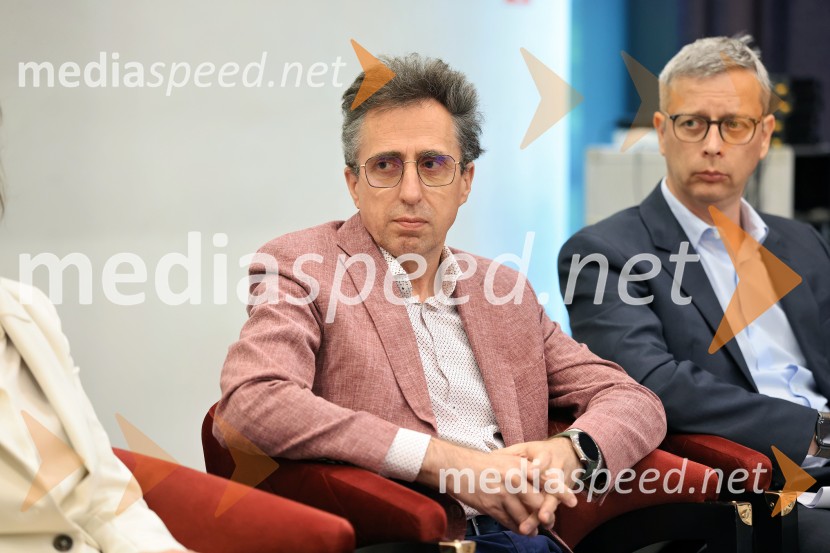 Konferenca Tea with Reason: Shaping the Future of Cities