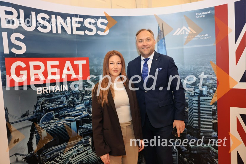 Konferenca Tea with Reason: Shaping the Future of Cities