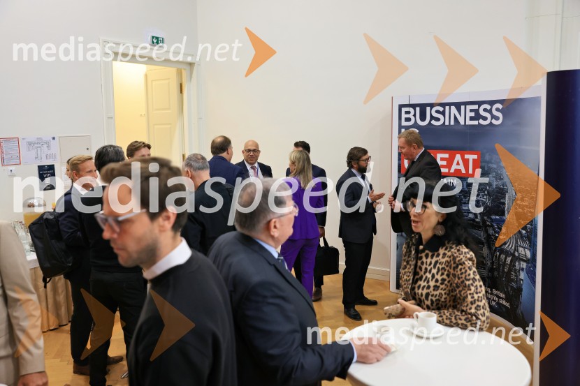Konferenca Tea with Reason: Shaping the Future of Cities