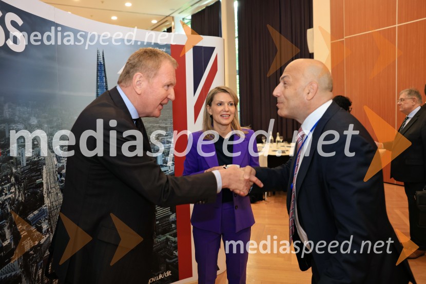 Konferenca Tea with Reason: Shaping the Future of Cities
