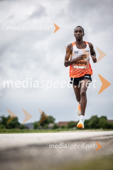 44. Maraton treh src