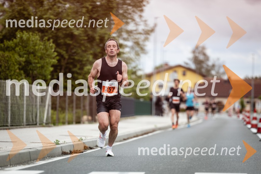 44. Maraton treh src