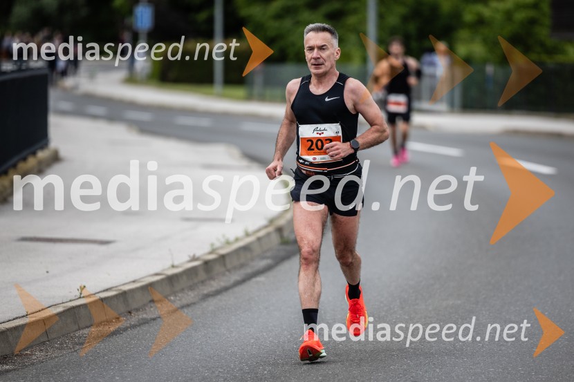 44. Maraton treh src