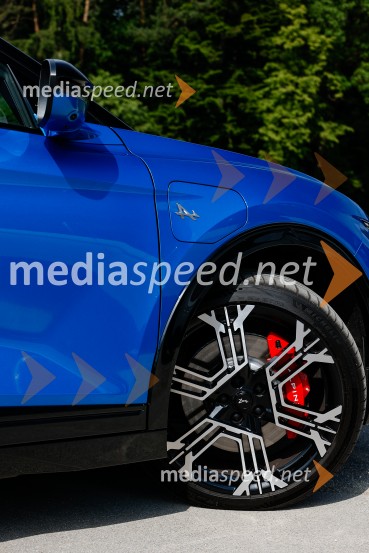 Alpine A390, predstavitev