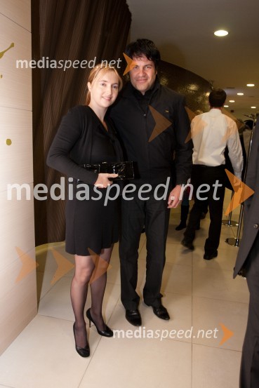 Tanja Permozer in Aleš StembergerSvečana večerja z izbranimi šampanjci iz kleti Veuve Clicquot